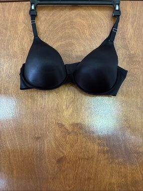 Sweet Treasures Smooth Black Underwire T-Shirt Bra Size 40D
